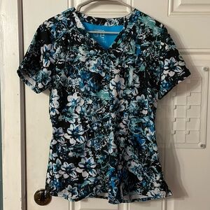 Beautiful Barco one scrub top